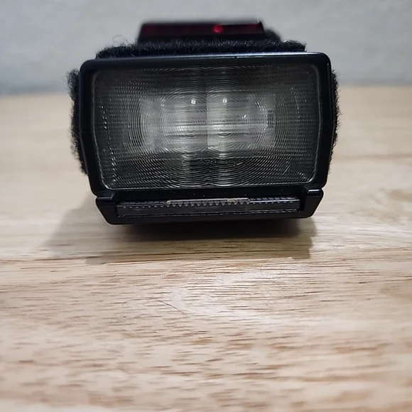 Nikon Speedlight SB-600 Mount Flash /Works GREAT!